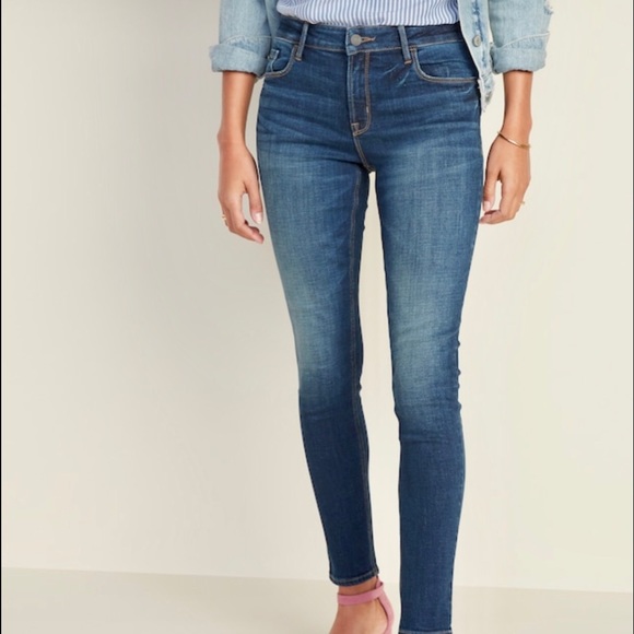 Old Navy Denim - Old Navy Rockstar Supper Skinny